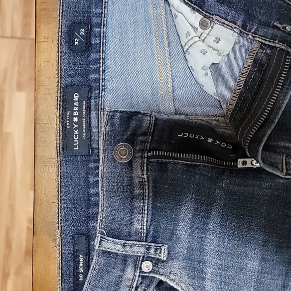 Lucky Brand Jean's 32x32 - Picture 2 of 4